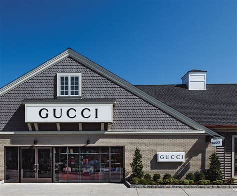 new york outlet gucci|gucci woodbury common premium outlets.